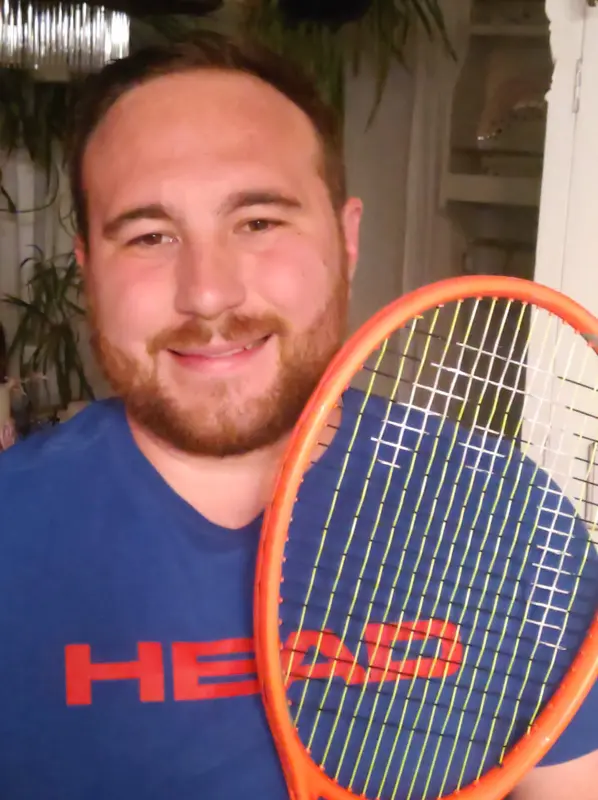 Tennislehrer